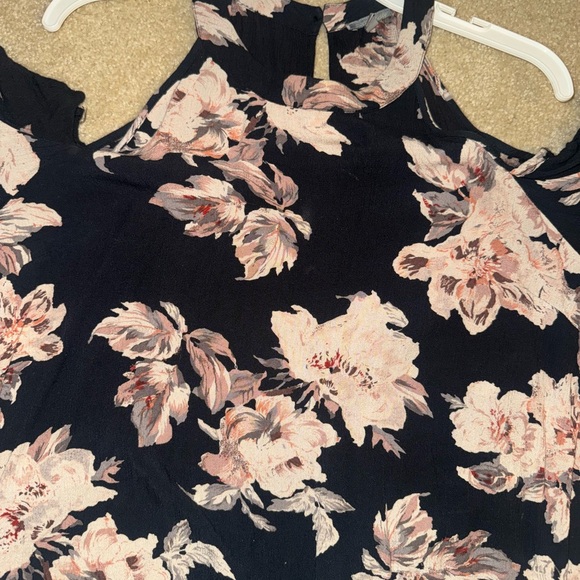 Charlotte Russe Floral Cold Shoulder Blouse - Black and Pink - Picture 2 of 5